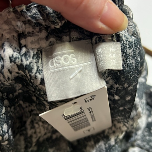 ASOS Snake Print Maxi Dress - Picture 6 of 8